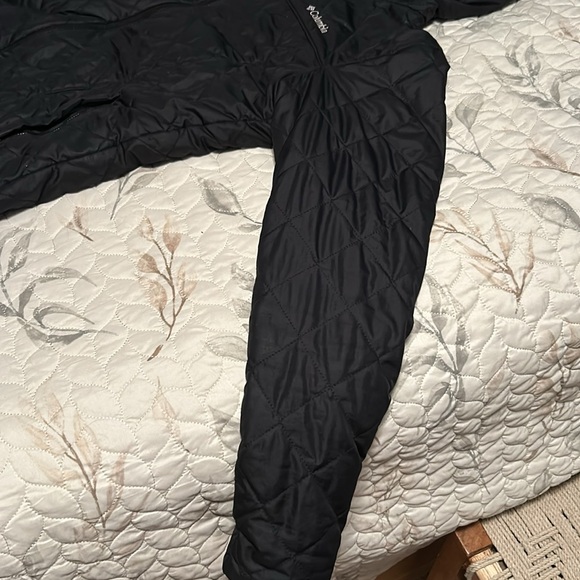 Columbia Black Ski & Snow Jacket - Picture 3 of 9